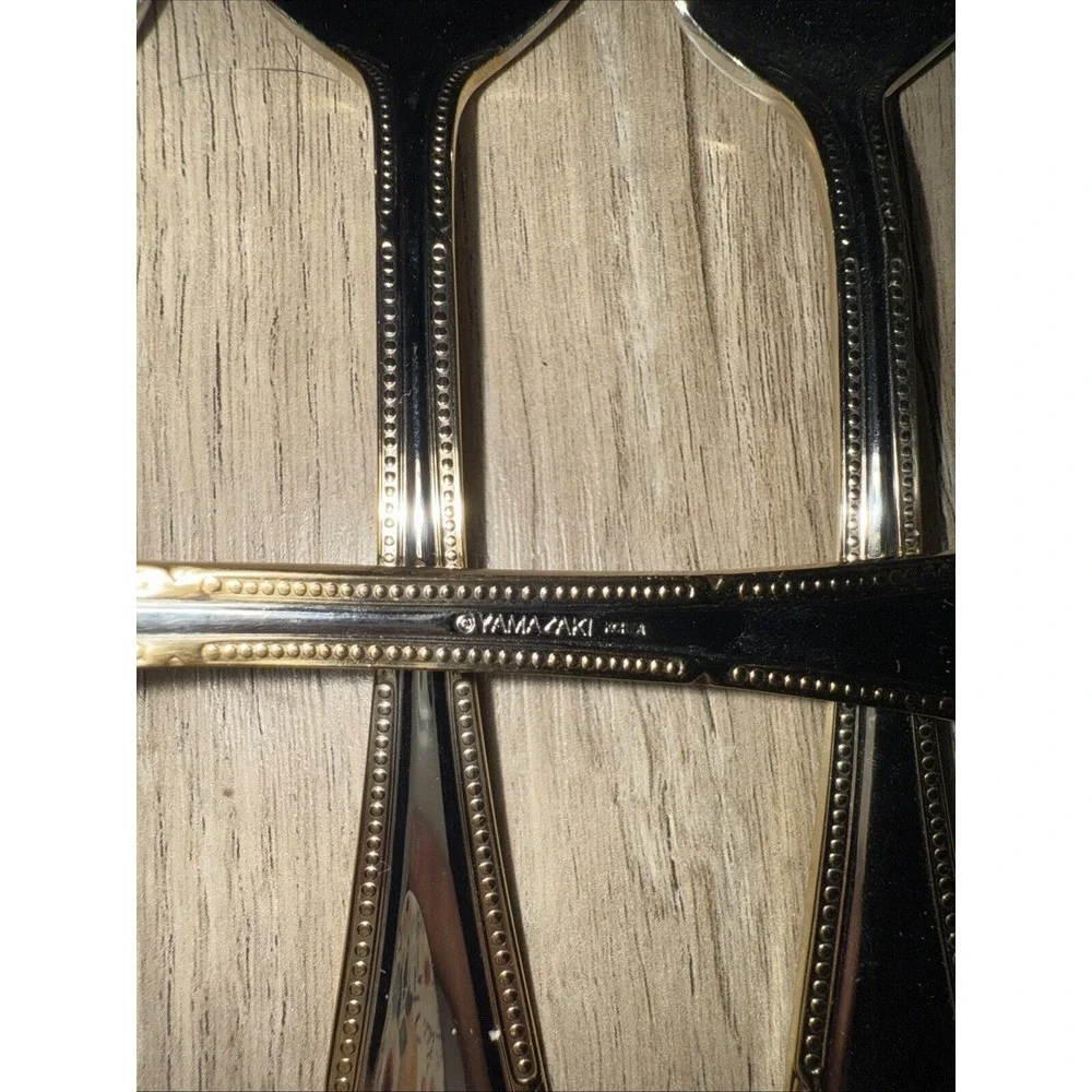 4‎ PCs Yamazaki Allegra Stainless Place Oval Soup Spoons w/Gold Accents Korea